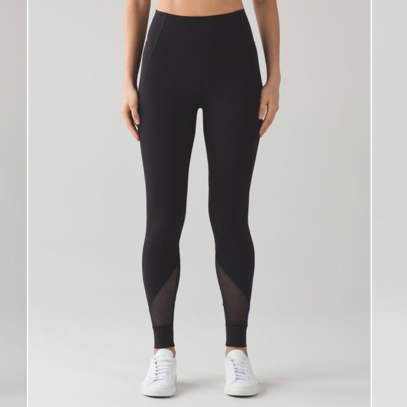 Lululemon Hot Like Agni Pant Black Size6 - Picture 2 of 12